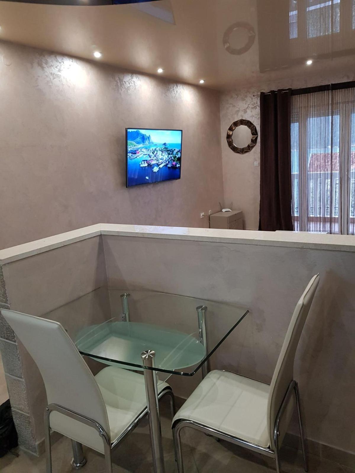 Olive Coast Apartments แฮร์เซ็ก-โนวี ภายนอก รูปภาพ